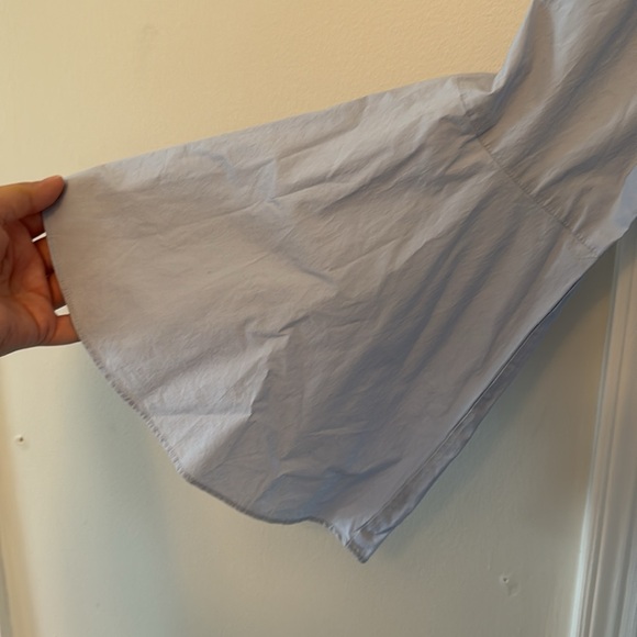 Ann Taylor light blue blouse with buttons on back size small - Picture 3 of 6